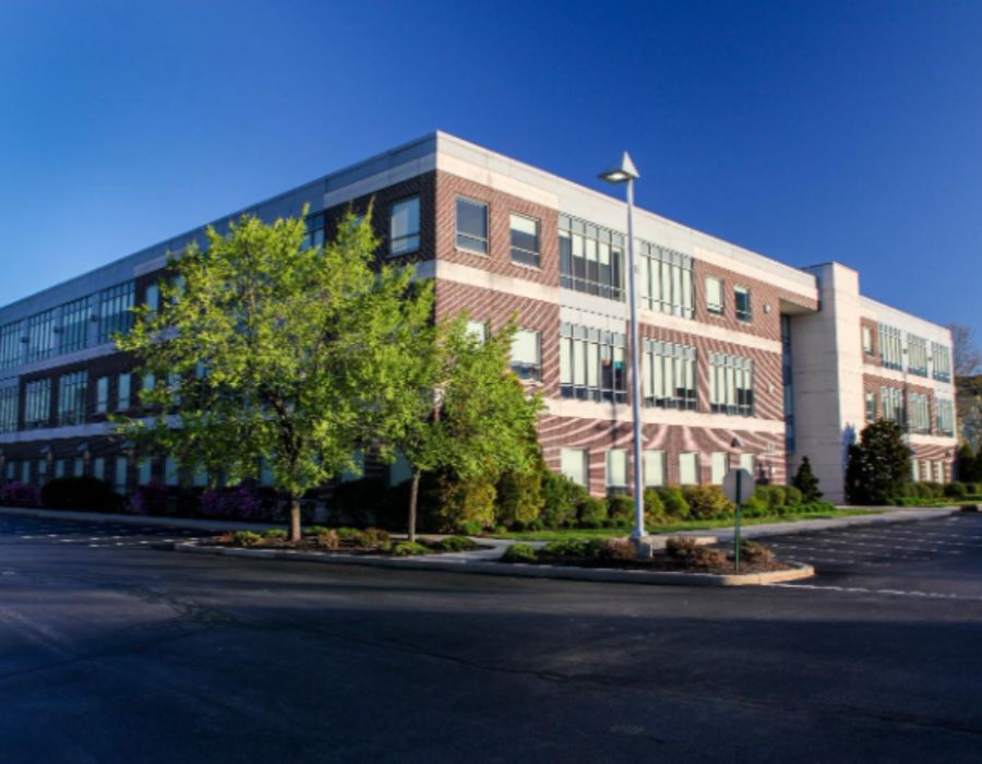 summit management corp-053